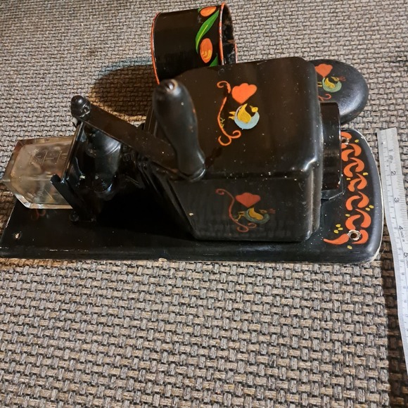 FABULOUS VINTAGE 14" Hand Painted Wall Mount Ceramic & Wood Coffee Grinder - Picture 13 of 16